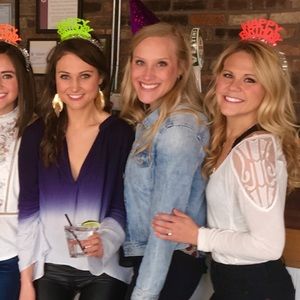 Young fabulous and broke YFB size XS ombré top